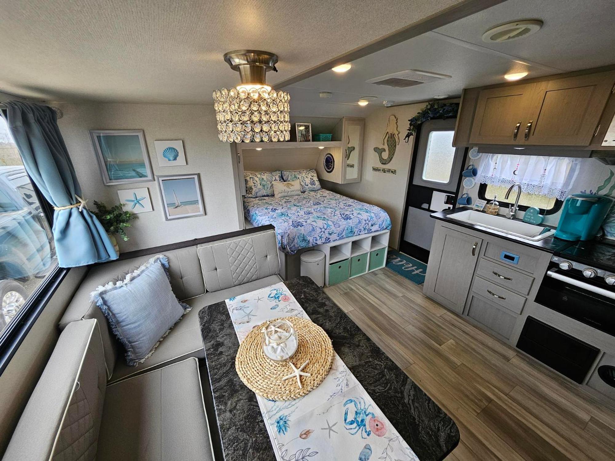 Hailey'S Beach-N-Bay Rv Resort Gilchrist Exterior photo